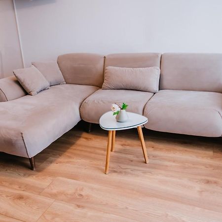 דובוי Studio Apartment Dzungla מראה חיצוני תמונה